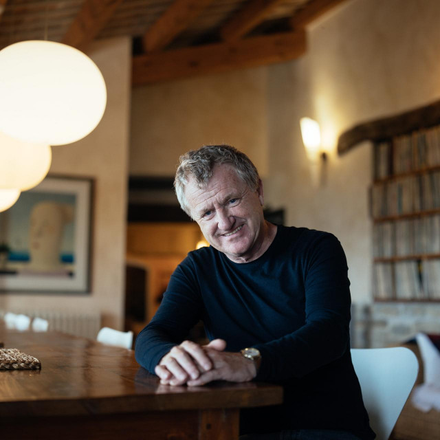 Mike Downey britanski filmski producent koji se doselio u Hrvatsku