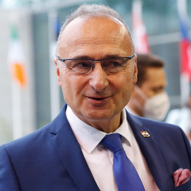 Gordan Grlić Radman