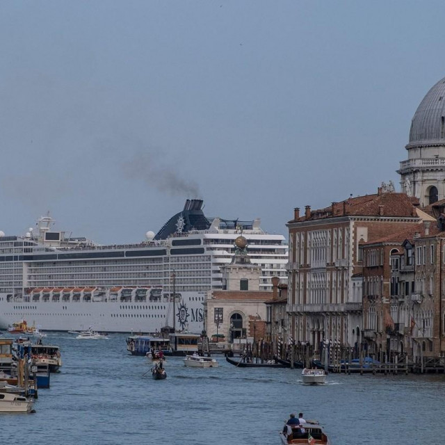 Prvi ovosezonski kruzer u Veneciji