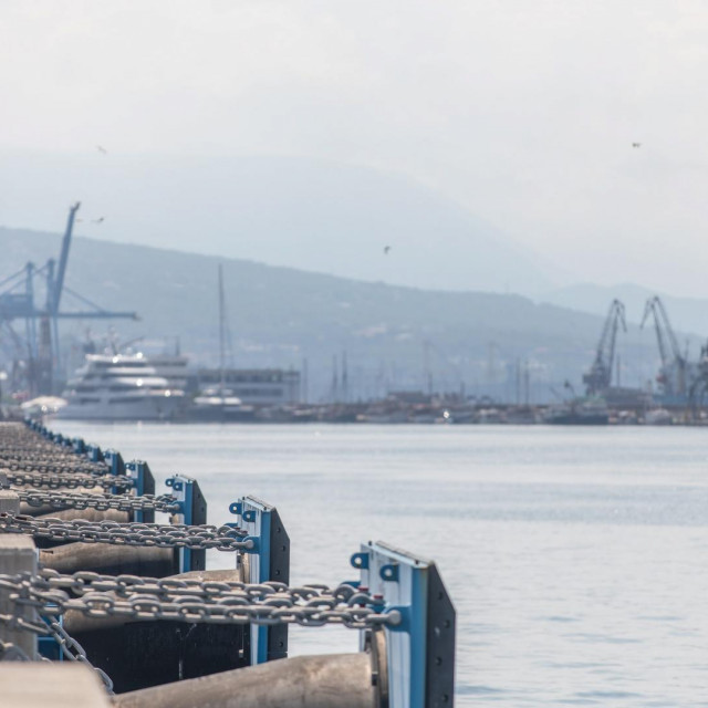 Zagreb Deep Sea kontejnerski terminal