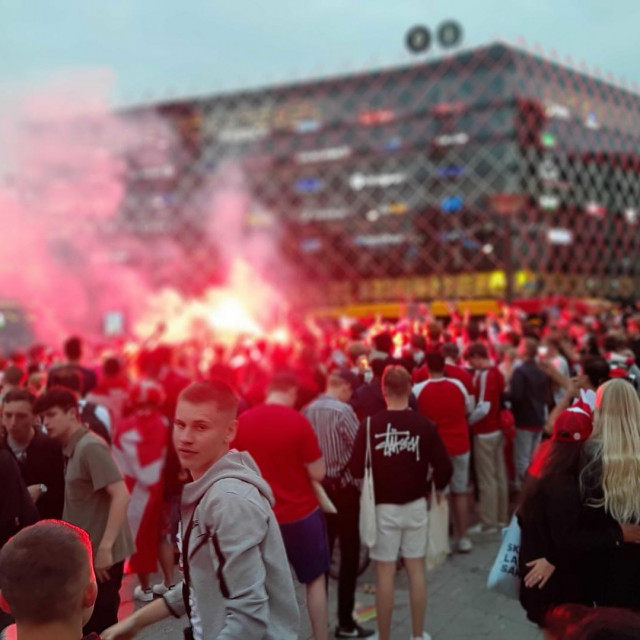 Slavlje u Kopenhagenu nakon pobjede Danske nad Walesom