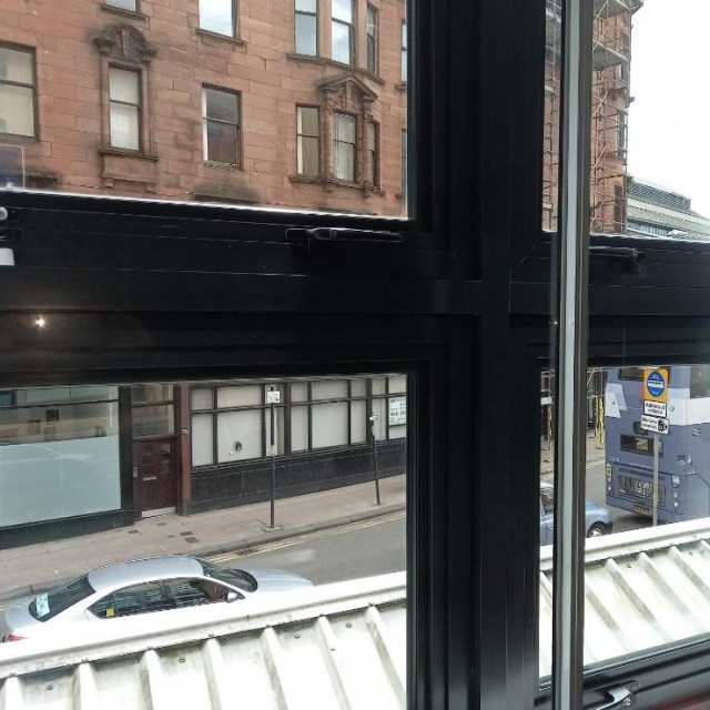 Izolacija u Glasgowu