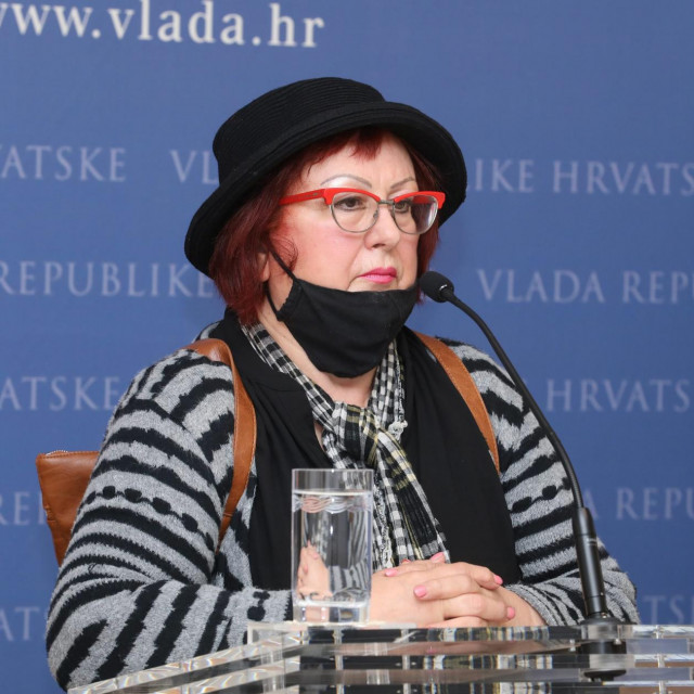 Predsjednica Sindikata umirovljenika Hrvatske Jasna A. Petrović istaknula je kako čak 93 posto svih primatelja obiteljske mirovine čine žene, a mirovina im iznosi tek 29 posto prosječne plaće u državi