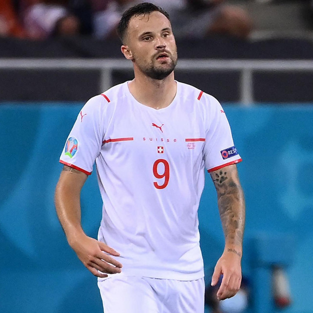 Haris Seferović