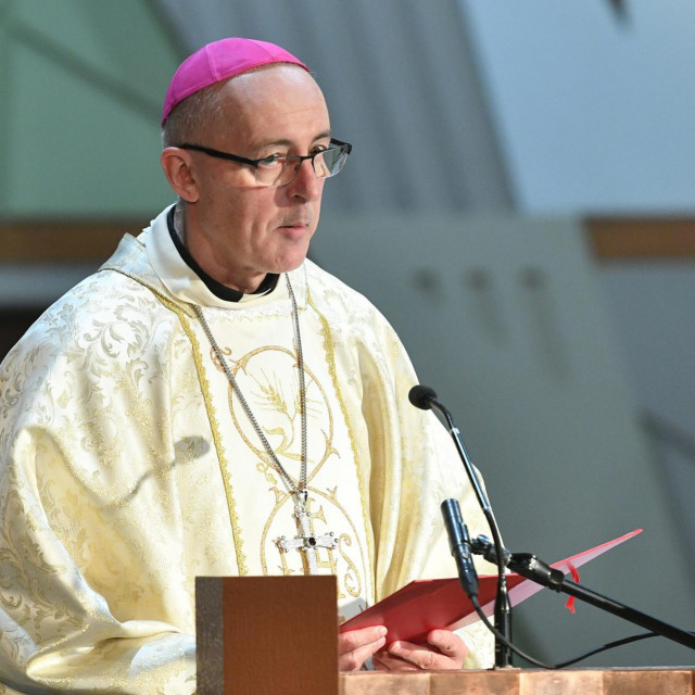 Mons. Giorgio Lingua
 