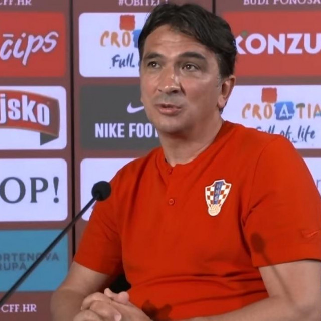 Zlatko Dalić na presici u Rovinju