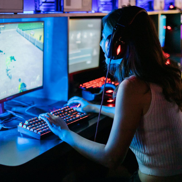 Pilot program 'Dizajn i razvoj videoigara'