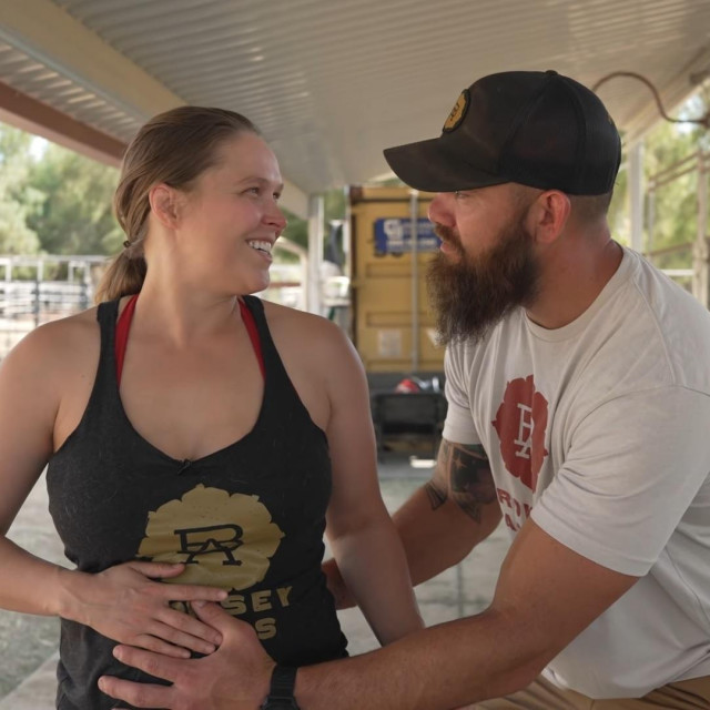 Ronda Rousey i Travis Browne