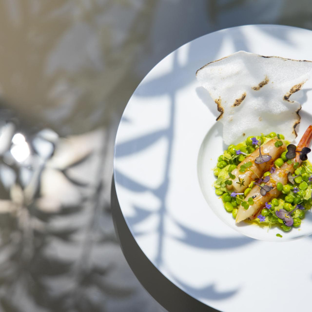 Repovi kozica na kremi od mladog graska i mente