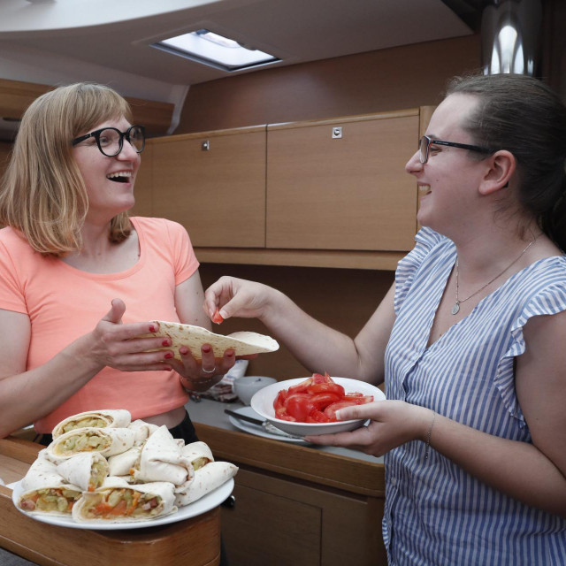 Martina Hrupić i Petra Orešković