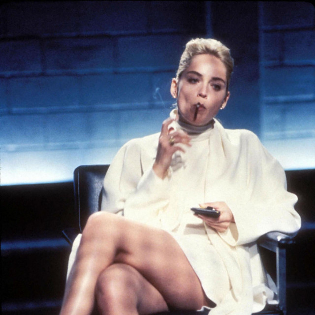 Basic instinct
1992
Real Paul Verhoeven
Sharon Stone.
COLLECTION CHRISTOPHEL Š Carolco Pictures/Canal + (Photo by Carolco Pictures/Canal +/Collection Christophel/Collection ChristopheL via AFP)/Restricted to editorial use related to the film or the individuals involved (producers, directors, authors, actors, etc.)
The rights of publicity of any person depicted in the photos are not granted
Mandatory credit of the film company and photographer