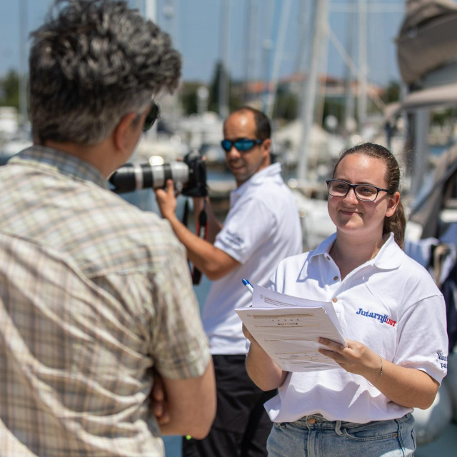 Dio posade Nautičke patrole Jutarnjeg