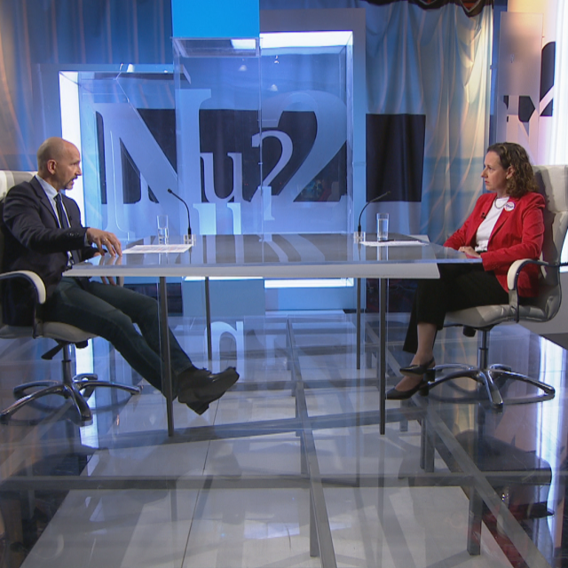 Aleksandar Stanković i Nina Obuljen Koržinek u emisiji Nedjeljom u 2