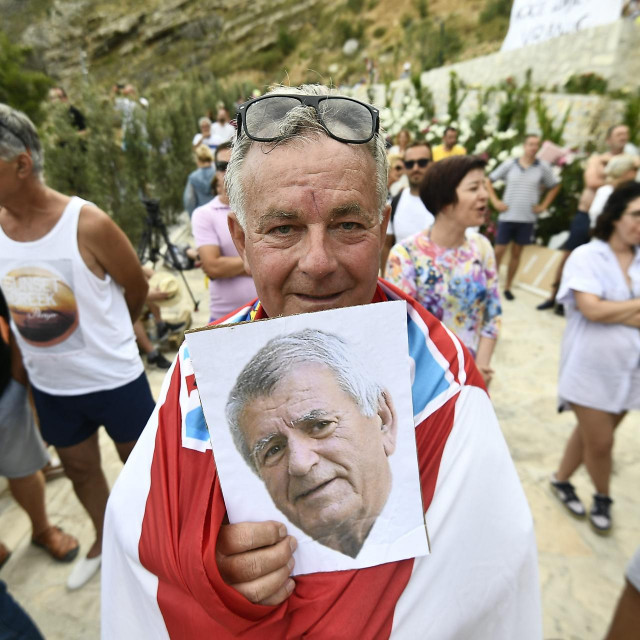 Festival bespravne gradnje