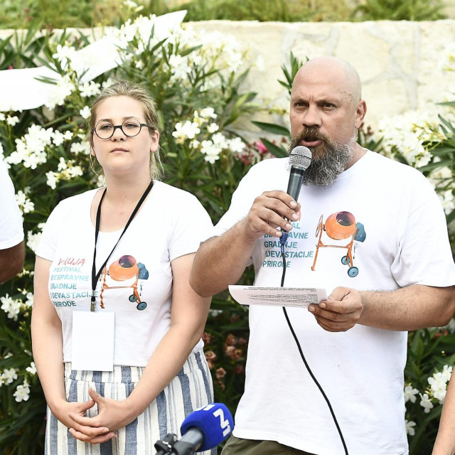 Festival bespravne gradnje i devastacije prirode 