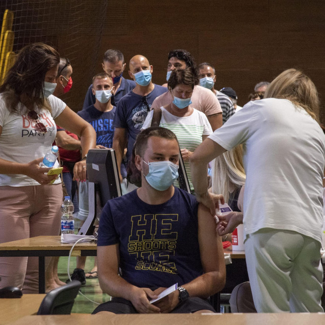 Cijepljenje u Splitu