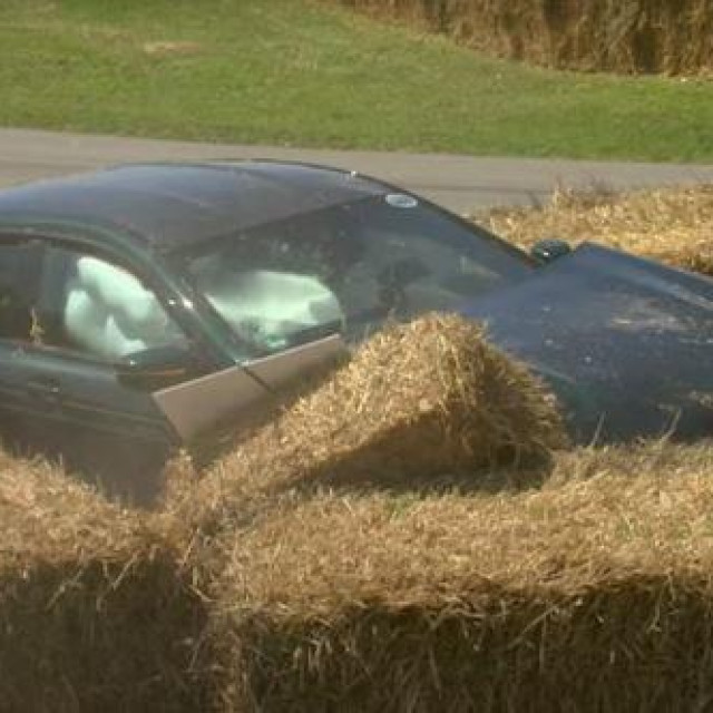 Alpina završila u bali sijena