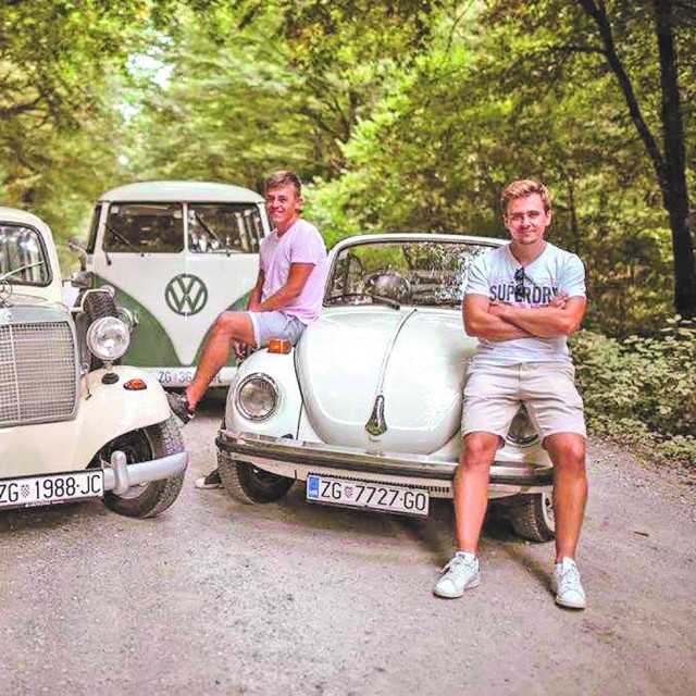 Ivan Kazimir i Fran Filipović s Josipom Cukovićem (lijevi na fotografiji)