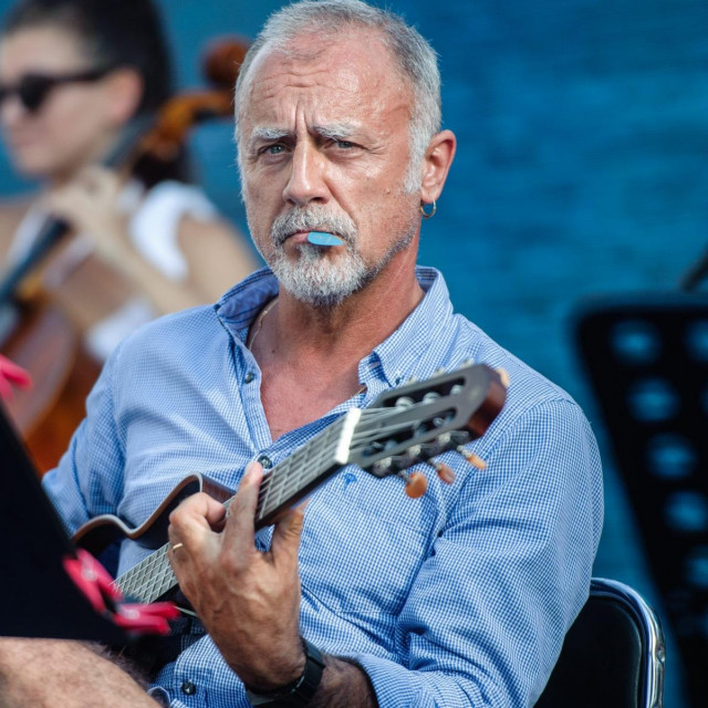 Nikša Bratoš