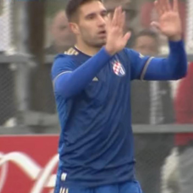 Luka Ivanušec slavi gol protiv Valura