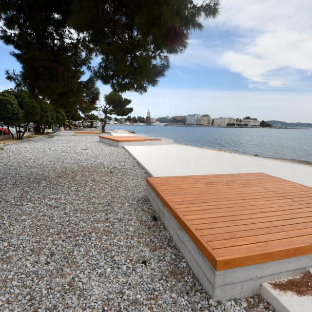 Plaža Jadran kod kafica Marex