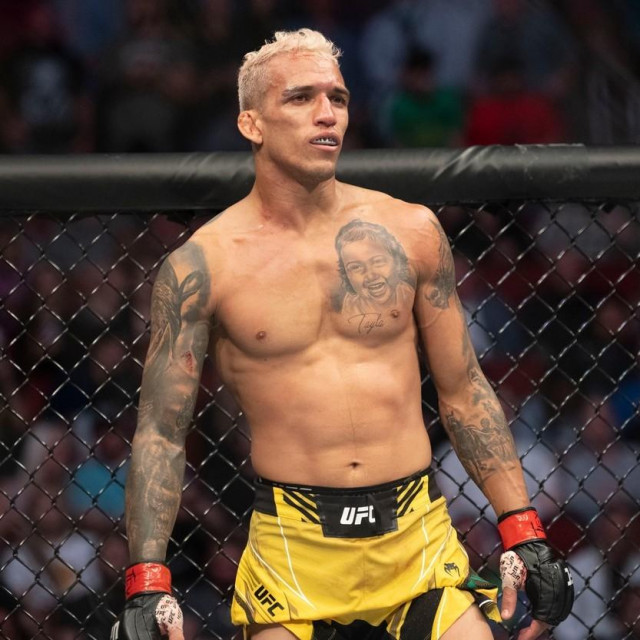 Charles Oliveira