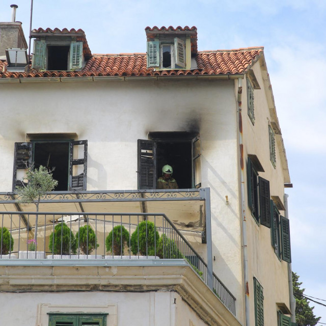 Požar stana u Splitu