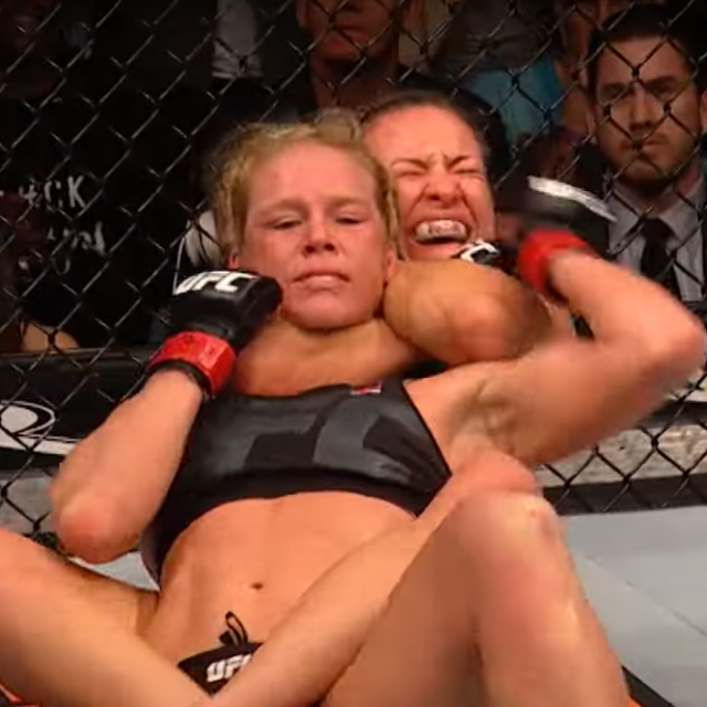 Miesha Tate vs Holly Holm