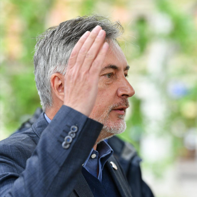 Miroslav Škoro