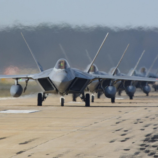 Ilustracija, avioni F-22 Raptor