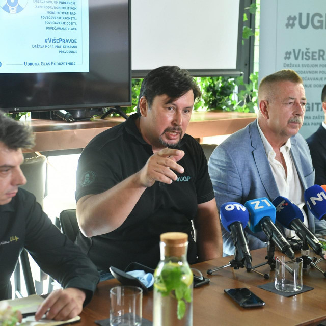 Nikola Božić, Hrvoje Bujas, Mate Matić i Daniel Hanik