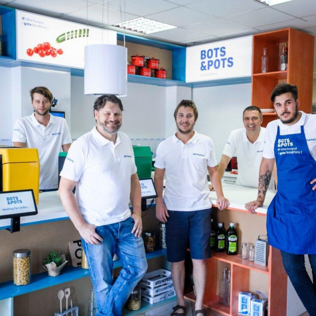 Bots&Posts tim
Snimio: Bruno Dubravec