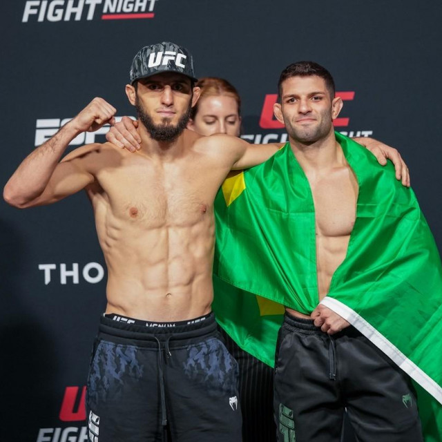 Islam Makhachev i Thiago Moises