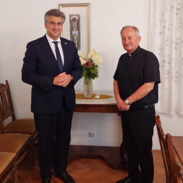 Plenkovićev susret s hvarskim biskupom mons. Vidovićem
