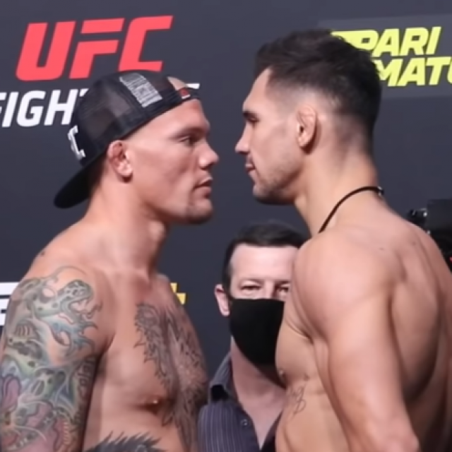 Anthony Smith i Aleksandar Rakić