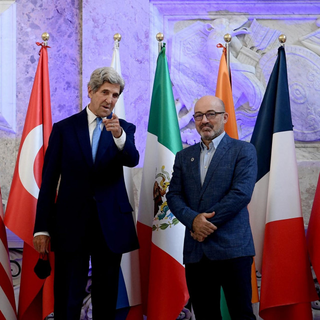 Talijanski ministar Roberto Cingolani i John Kerry