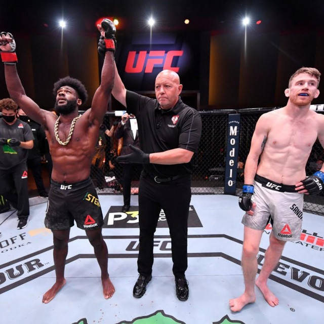 Aljamain Sterling i Cory Sandhagen