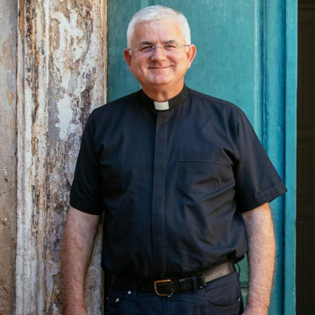 Nadbiskup Mate Uzinić