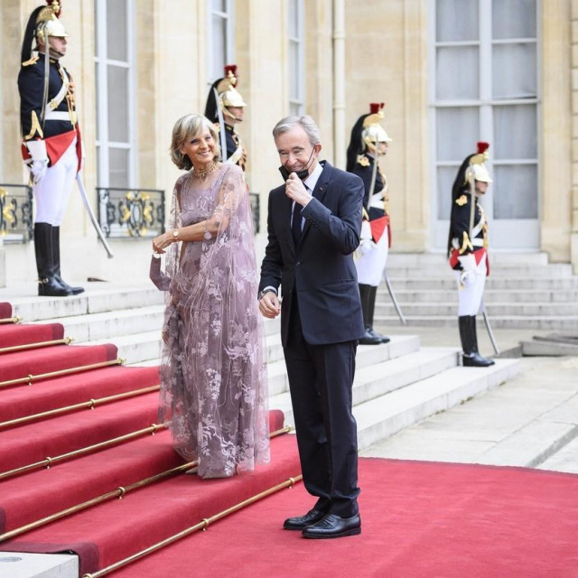 Vlasnik LVMH-a Bernard Arnault sa suprugom