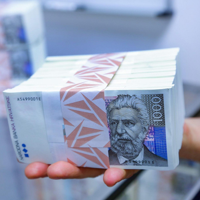 Bunt od milijun kuna