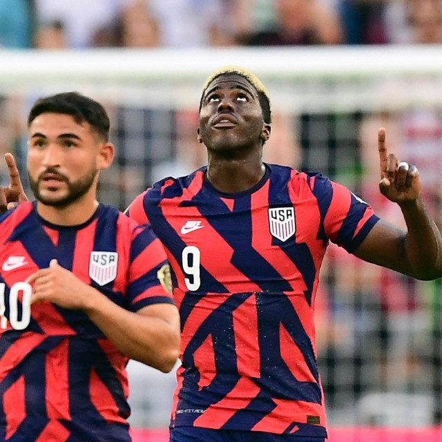 Gyasi Zardes (desno) bio je strijelac za SAD