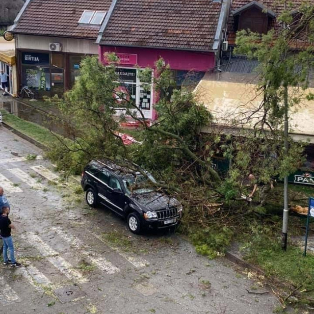Posljedice nevremena u Vinkovcima