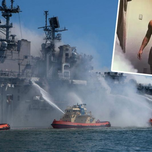 Ryan Mays (gore desno)