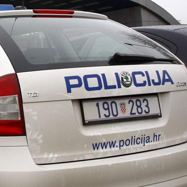 Ilustracija, policija