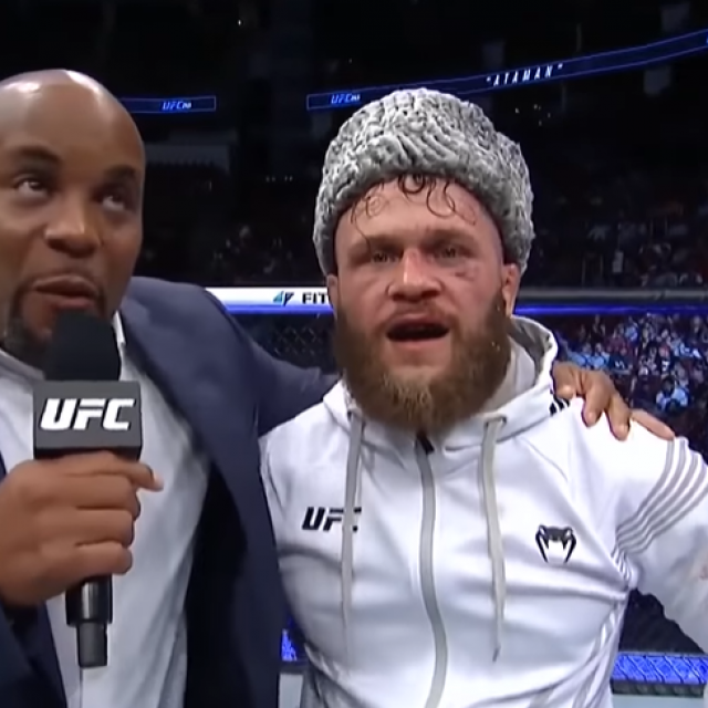 Daniel Cormier i Rafael Fiziev