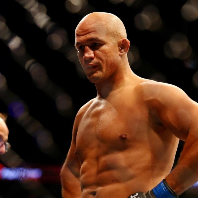 Junior dos Santos