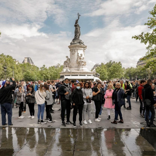 Pariz