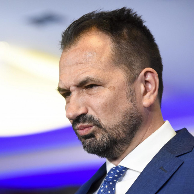 Igor Peternel