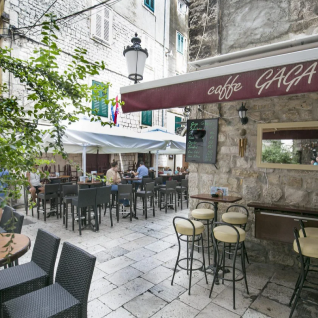 Zatvara se kultni splitski kafić 'Gaga'