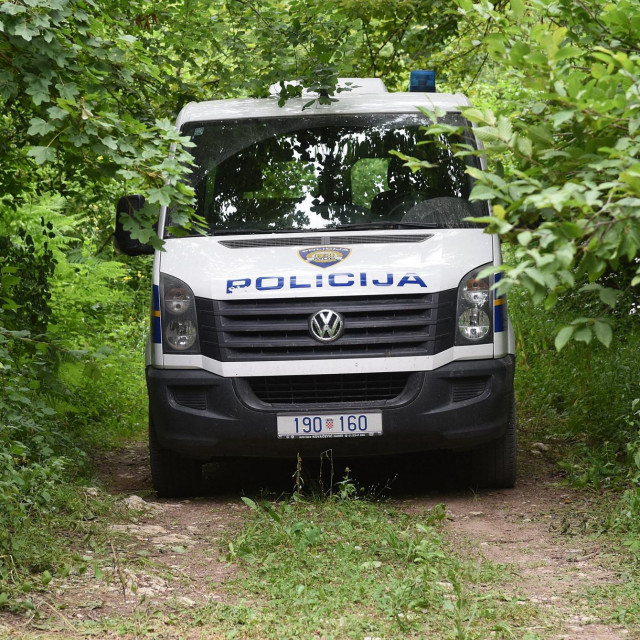 Policija, Ilustracija